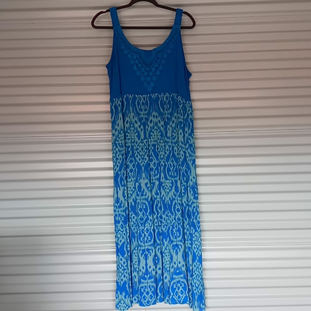 Women's avenue dress size 14/16